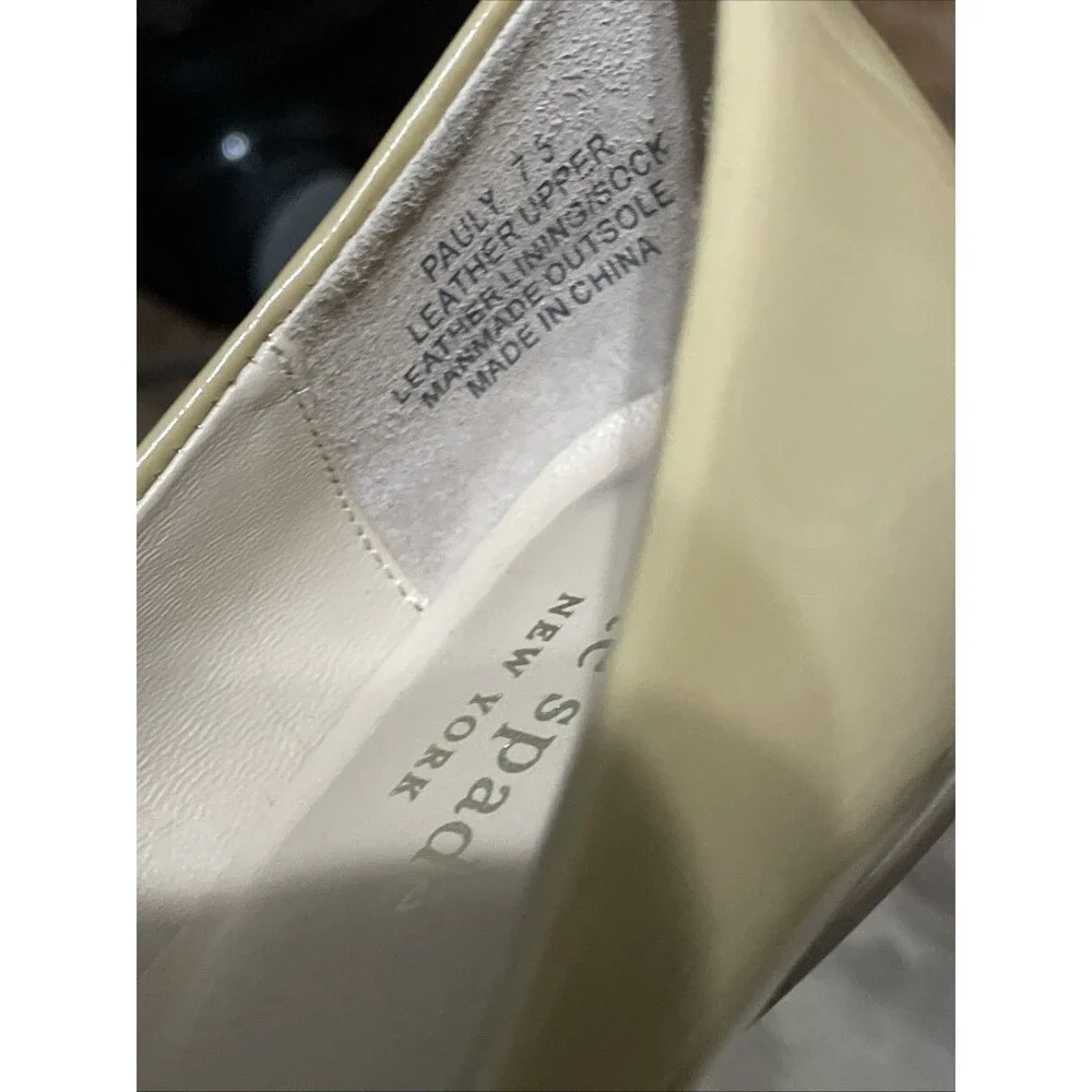 Kate Spade New York Pauly Nude Flats | Patent Leather Shoes Size 7.5M Tiny Flaw